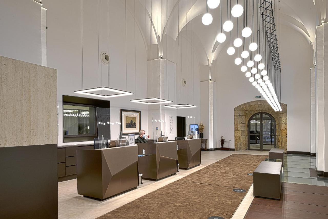 莱昂酒店 外观 照片 Interior of the new building