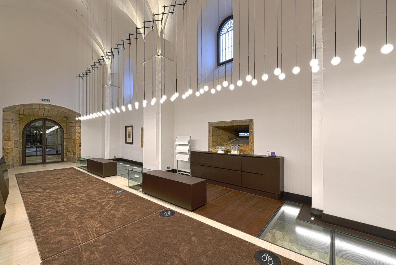莱昂酒店 外观 照片 The interior of the museum