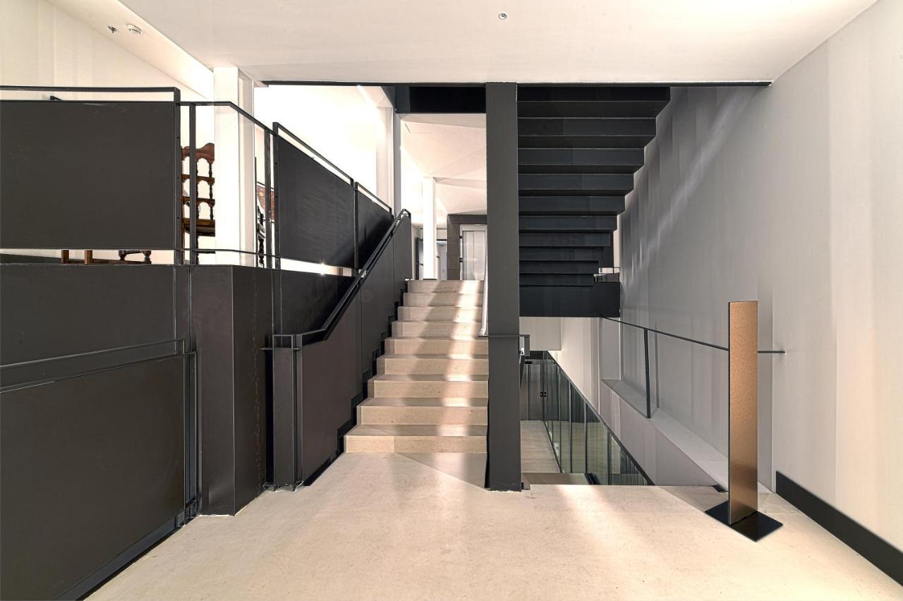 莱昂酒店 外观 照片 Interior of the building