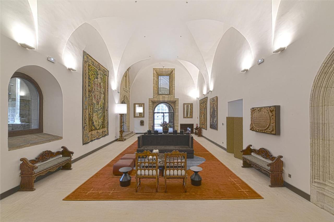 莱昂酒店 外观 照片 The interior of the museum