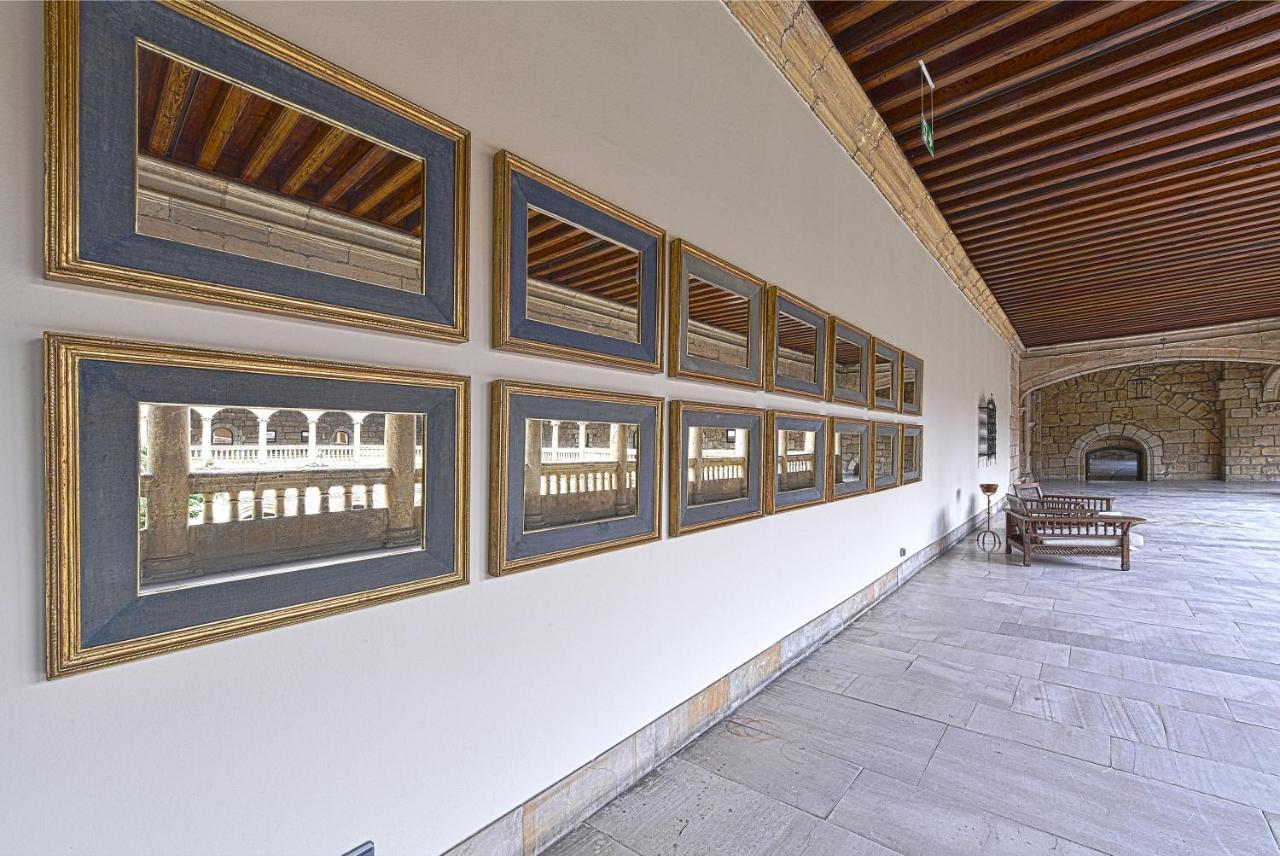 莱昂酒店 外观 照片 The interior of the museum