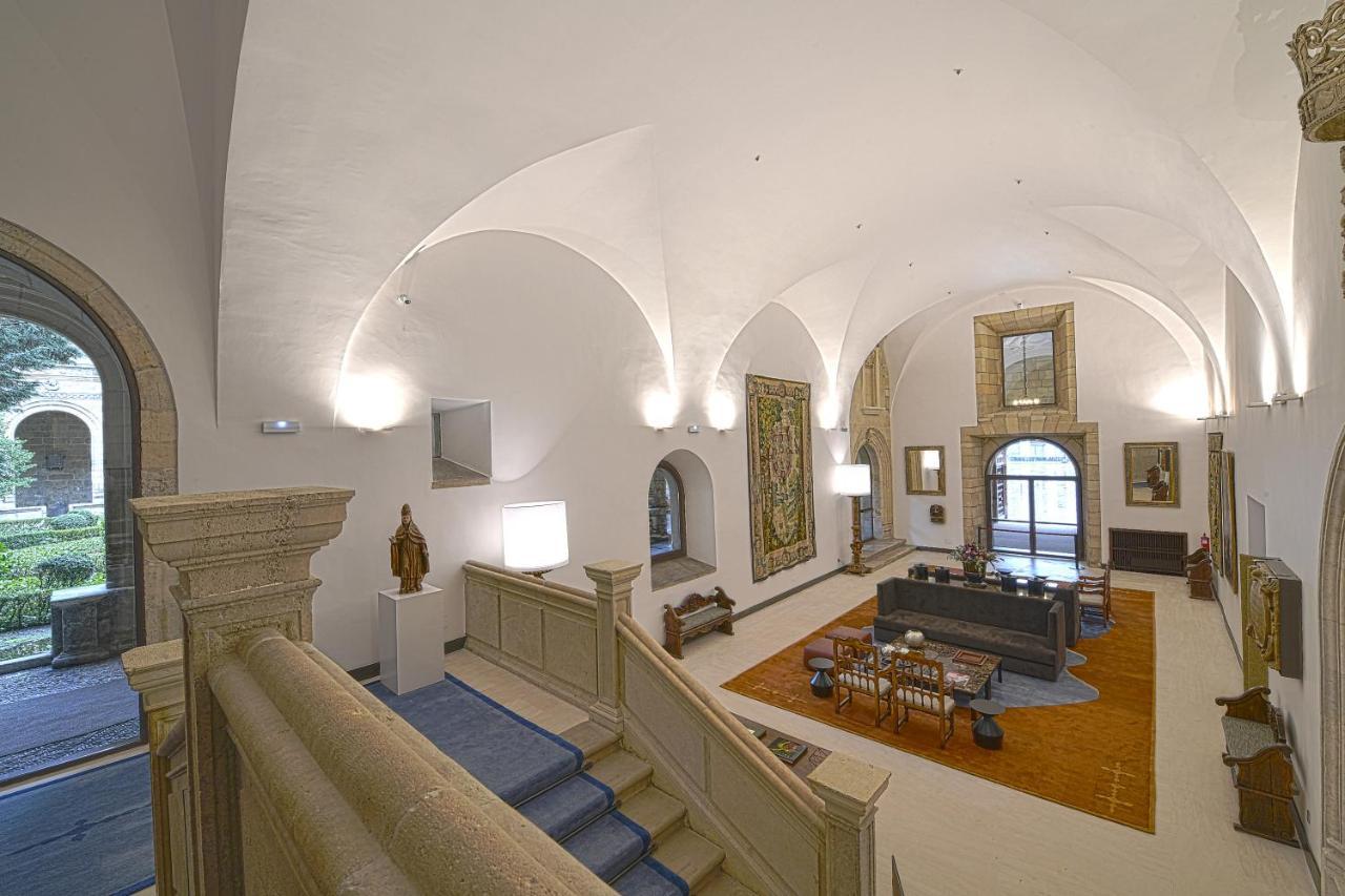 莱昂酒店 外观 照片 The interior of the palace